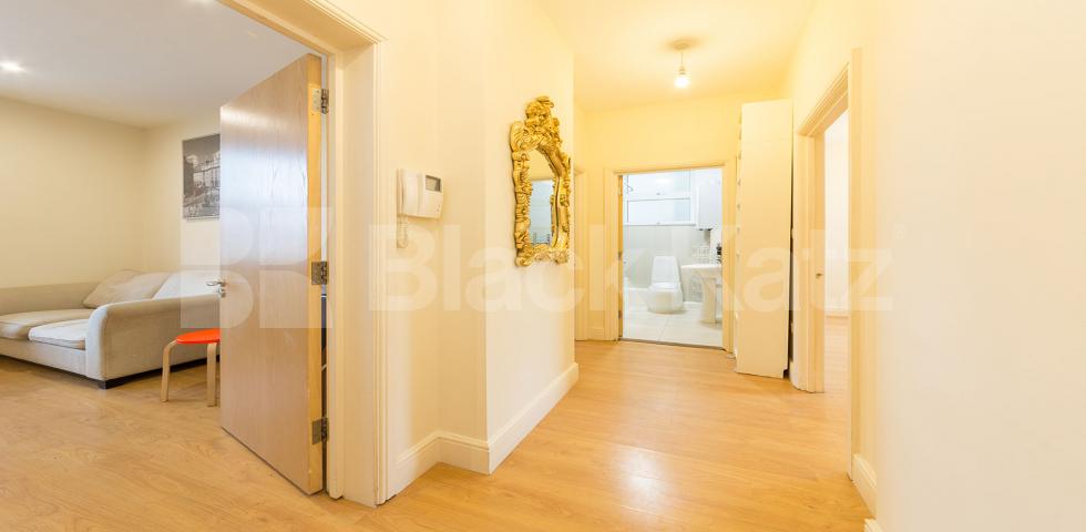 			Great 2 Bed Property !, 2 Bedroom, 1 bath, 1 reception Flat			 High street, Hornsey/Crouch End